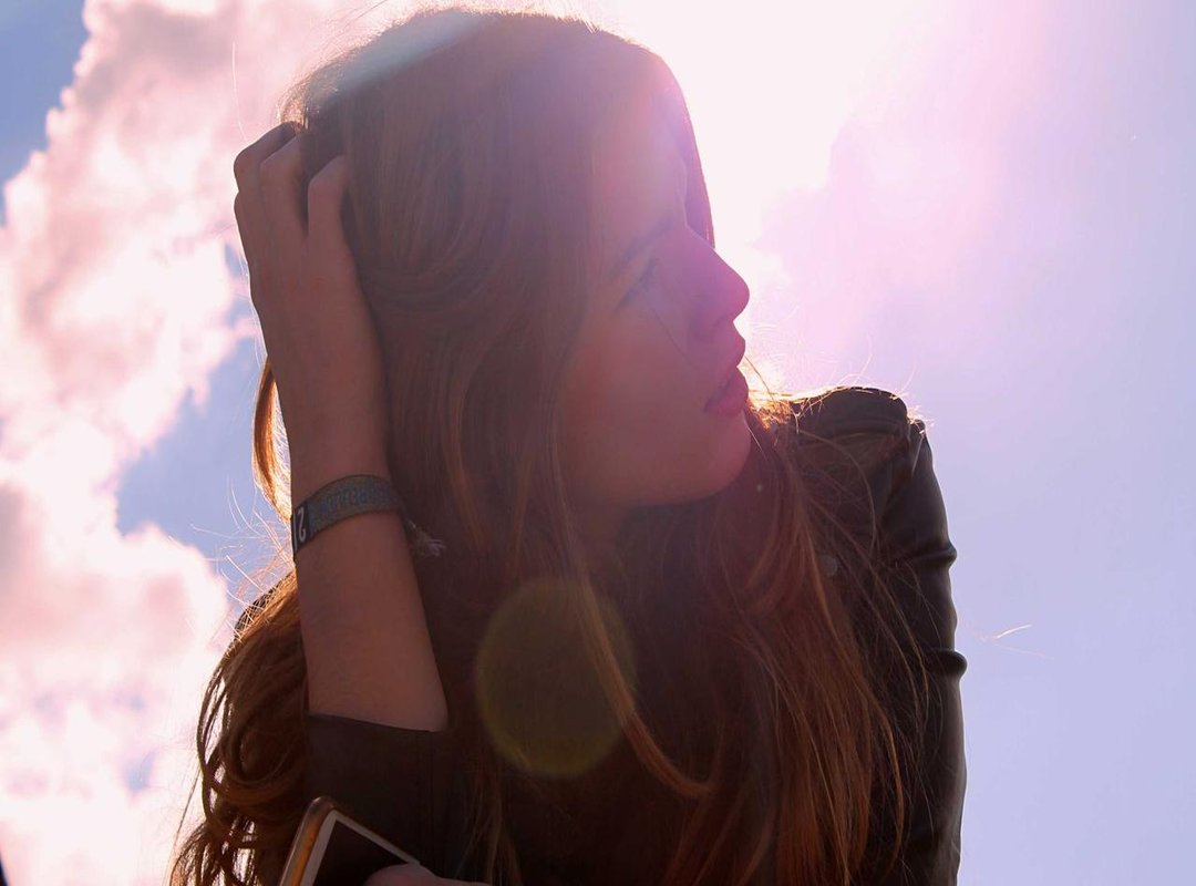 FAQs: Common Questions About Modeling Rybakina's Style